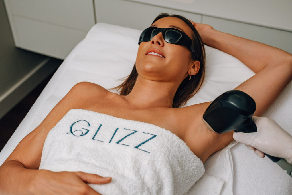 Laserontharing bij Glizz