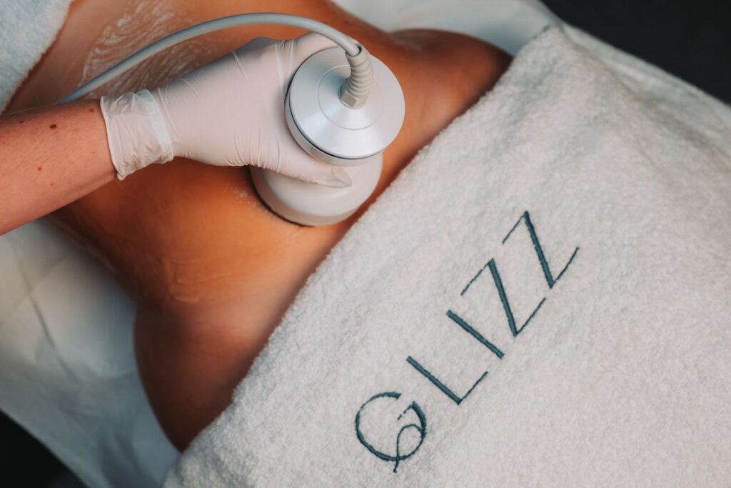 Pijnloze bodyshaping behandling buik